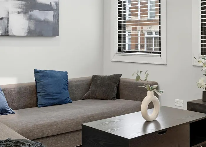 Apartamento 4br 3ba Pilsen Retreat - 10 Min From Downtown *