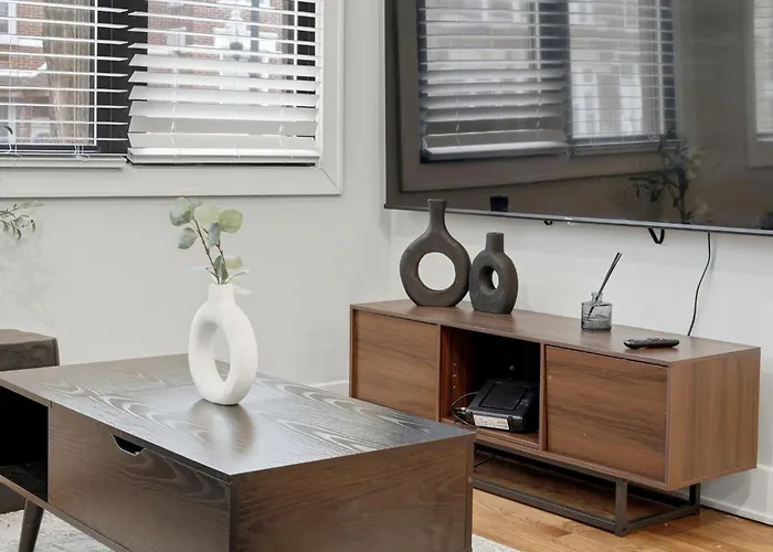 Apartamento 4br 3ba Pilsen Retreat - 10 Min From Downtown *
