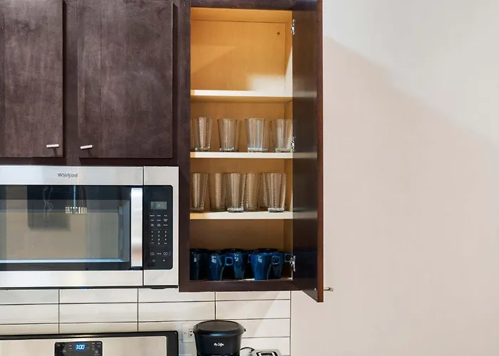 4br 3ba Pilsen Retreat - 10 Min From Downtown Apartamento Chicago