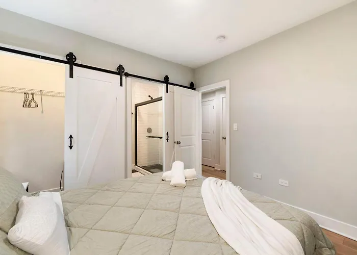 Apartamento 4br 3ba Pilsen Retreat - 10 Min From Downtown *